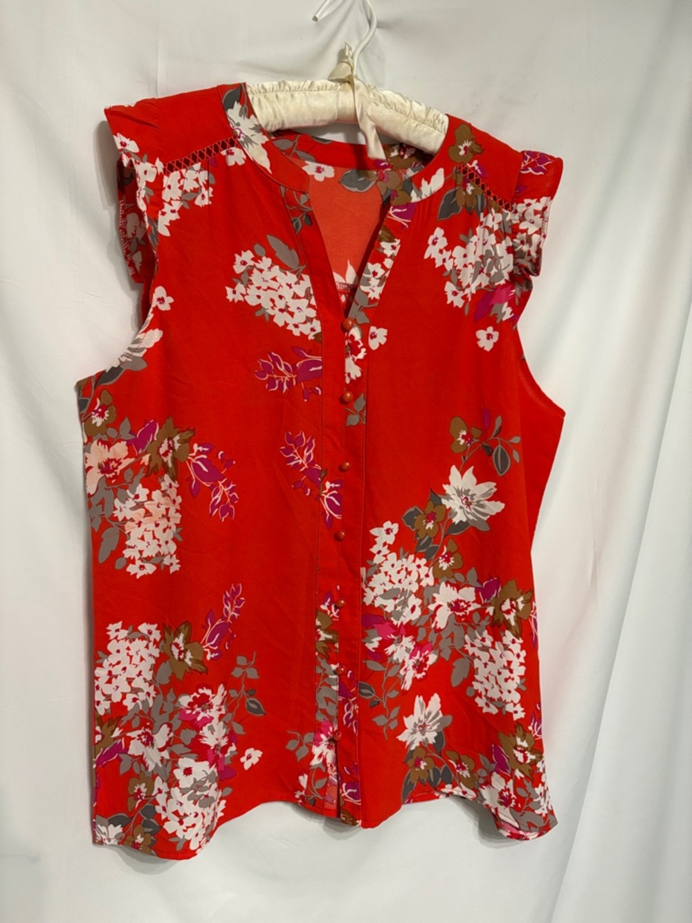 Red/Orange Floral Sleeveless Capped Button-Front Women’s Top SZ L